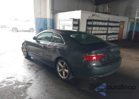 2009 Audi A5 3.2L из США, поврежденный, VIN WAUDK78T29A049174